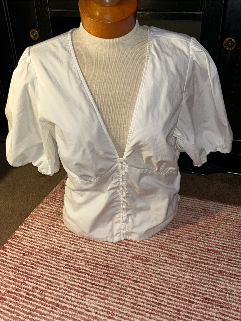 Abercrombie & Fitch White V-Neck Puff Sleeve Blouse - Picture 5 of 5